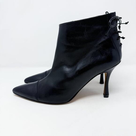 Manolo Blahnik Black Leather Pointy Toe Stiletto Booties Size 39.5 Back Lace Up - Picture 2 of 10